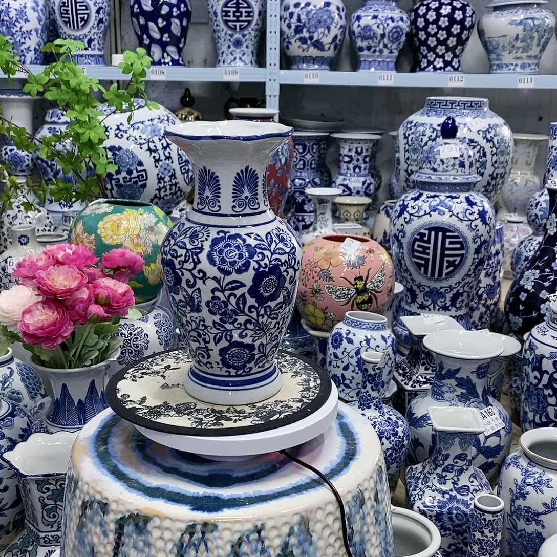 【闪购商品】摆件鱼尾瓶瓷器摆件…………………………