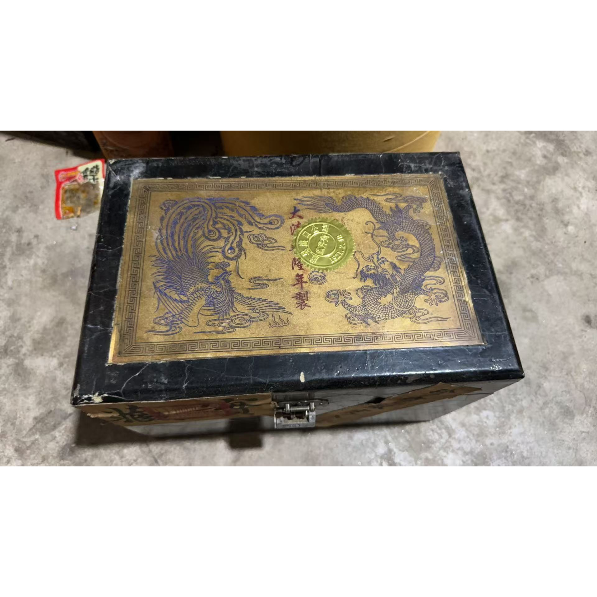 精品摆件同板箱子开