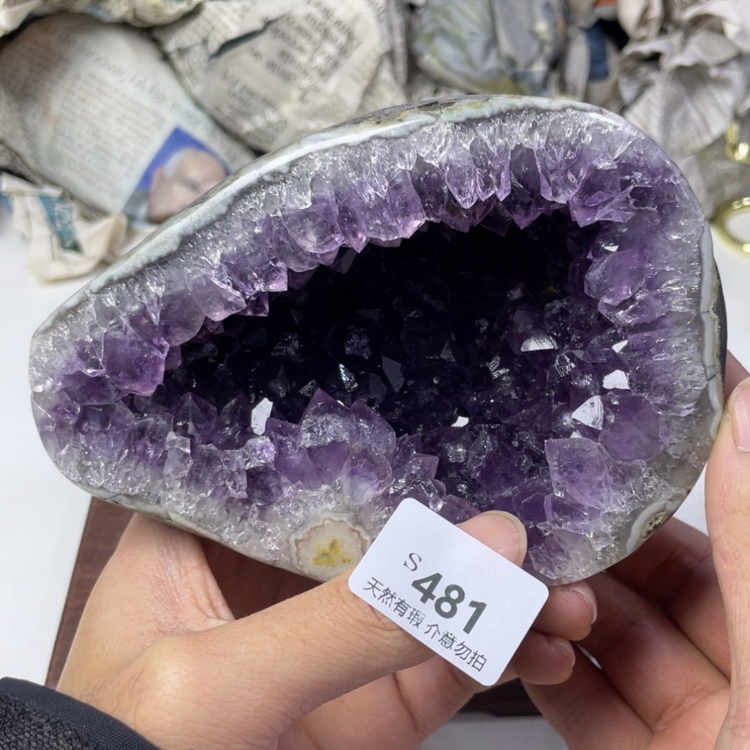 水晶大型摆件（非配饰）未镶嵌