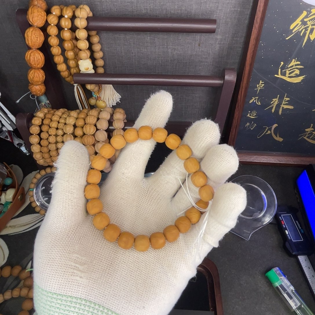 猴头核桃吊坠云锦猴头素串