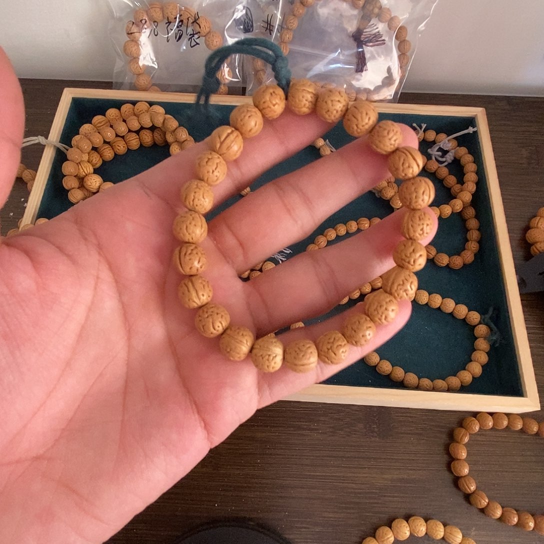 李***桃核吊坠精品野生桃核尺寸10.4