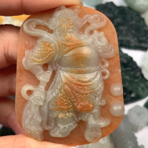 定制翡翠未镶嵌翡翠