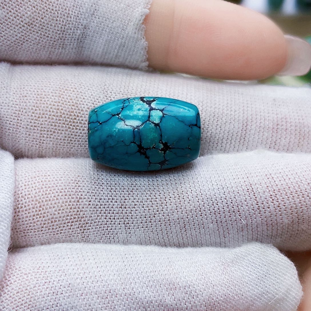 绿松石未镶嵌饰品