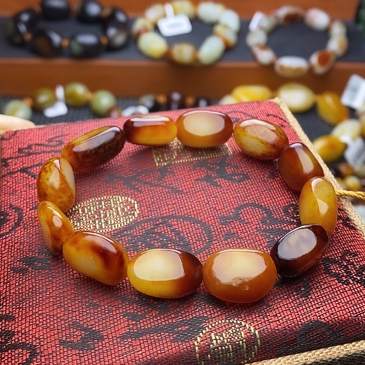 和田玉未镶嵌手链