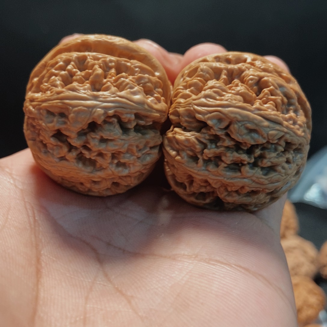 文玩核桃吊坠38球筋