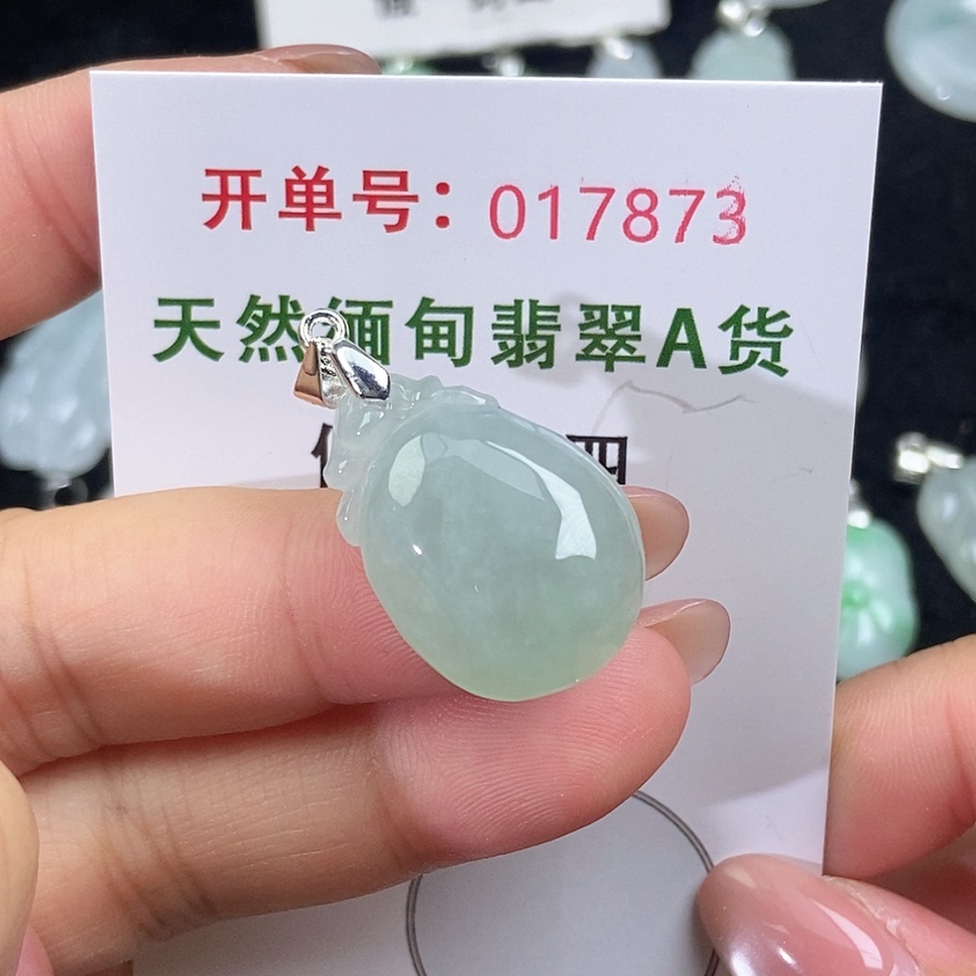 翡翠未镶嵌颈饰天然