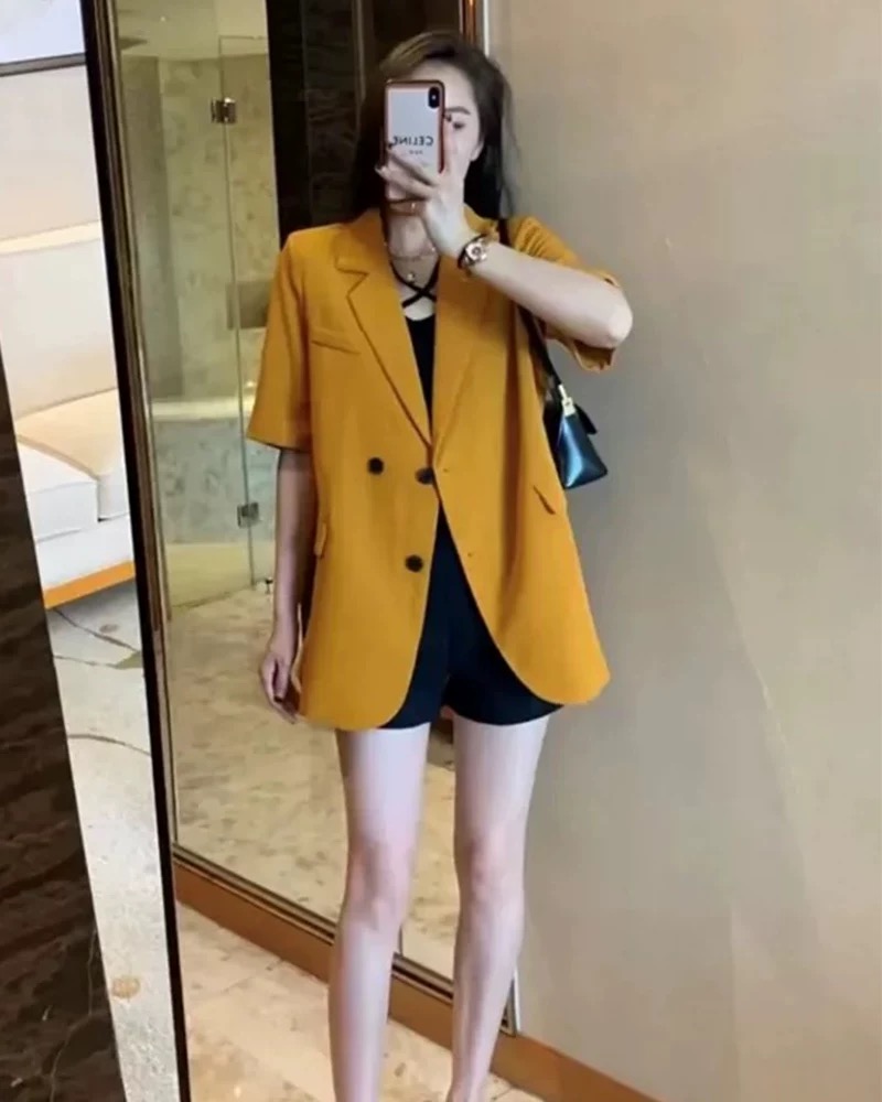 【静姐宠粉】显瘦气质小个子网红休闲百搭宽松洋气西装外套21818