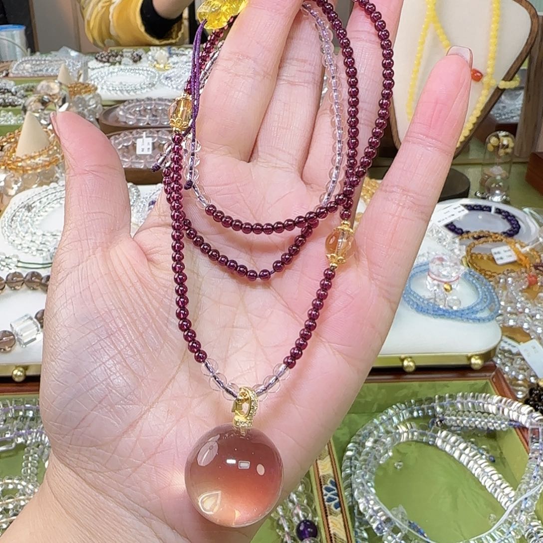 黄***李手串未镶嵌水晶天然白水晶球