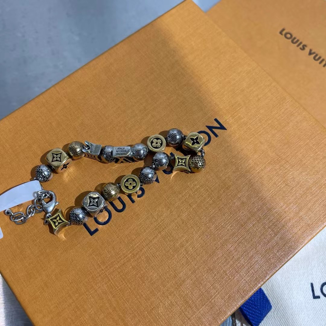 99新 LouisVuitton/路易威登 lv damier party骰子手链/原盒/98新