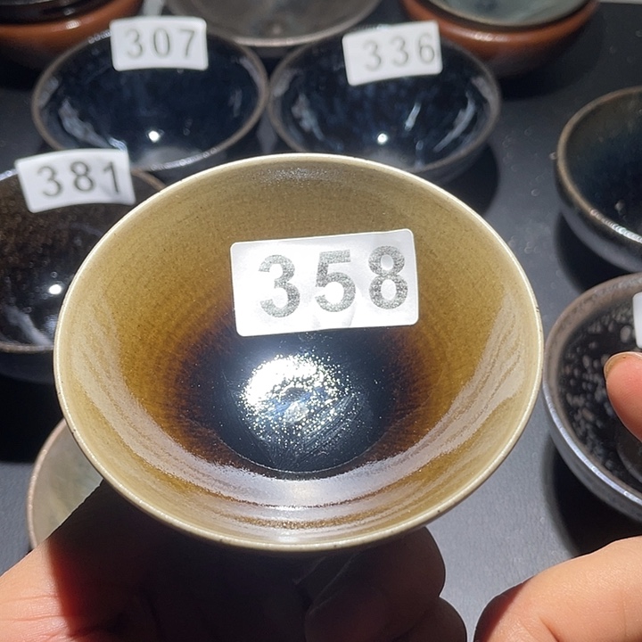 茶盏358哈哈哈哈哈哈哈哈哈