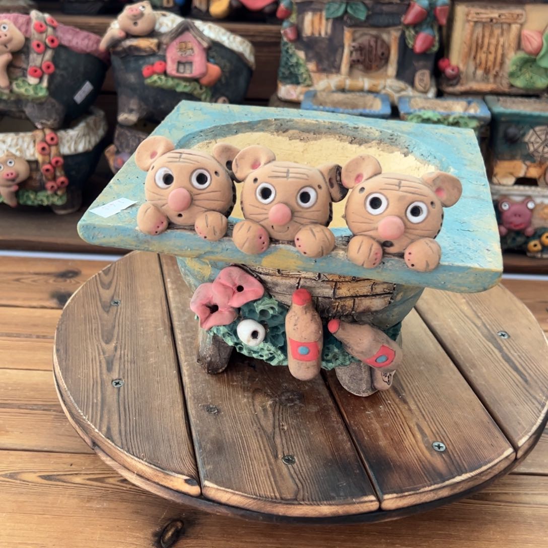 红陶嘻哈多肉花盆