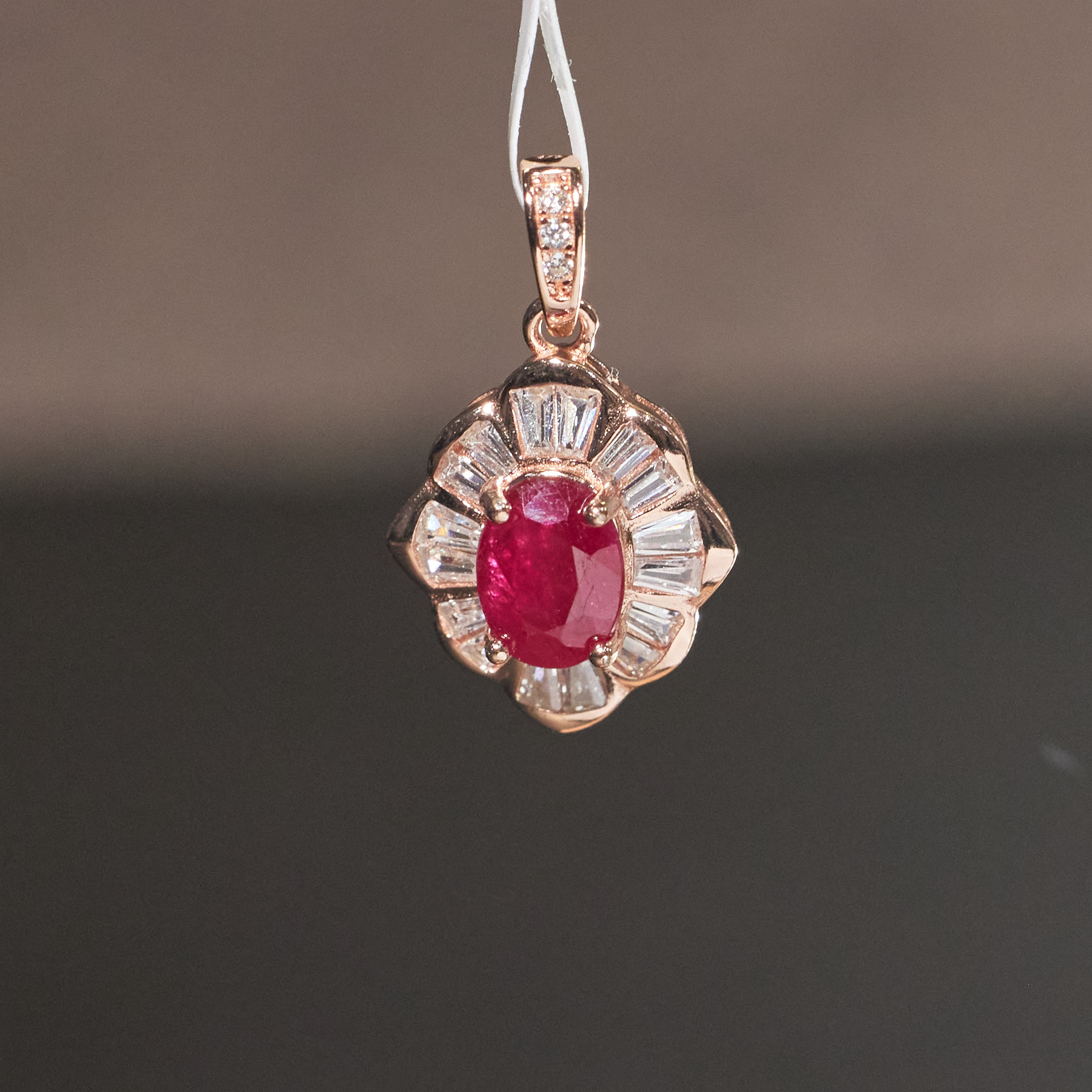 【玉峰珠宝丨安娜严选】红宝石吊坠S925银【E5157】多样性发一