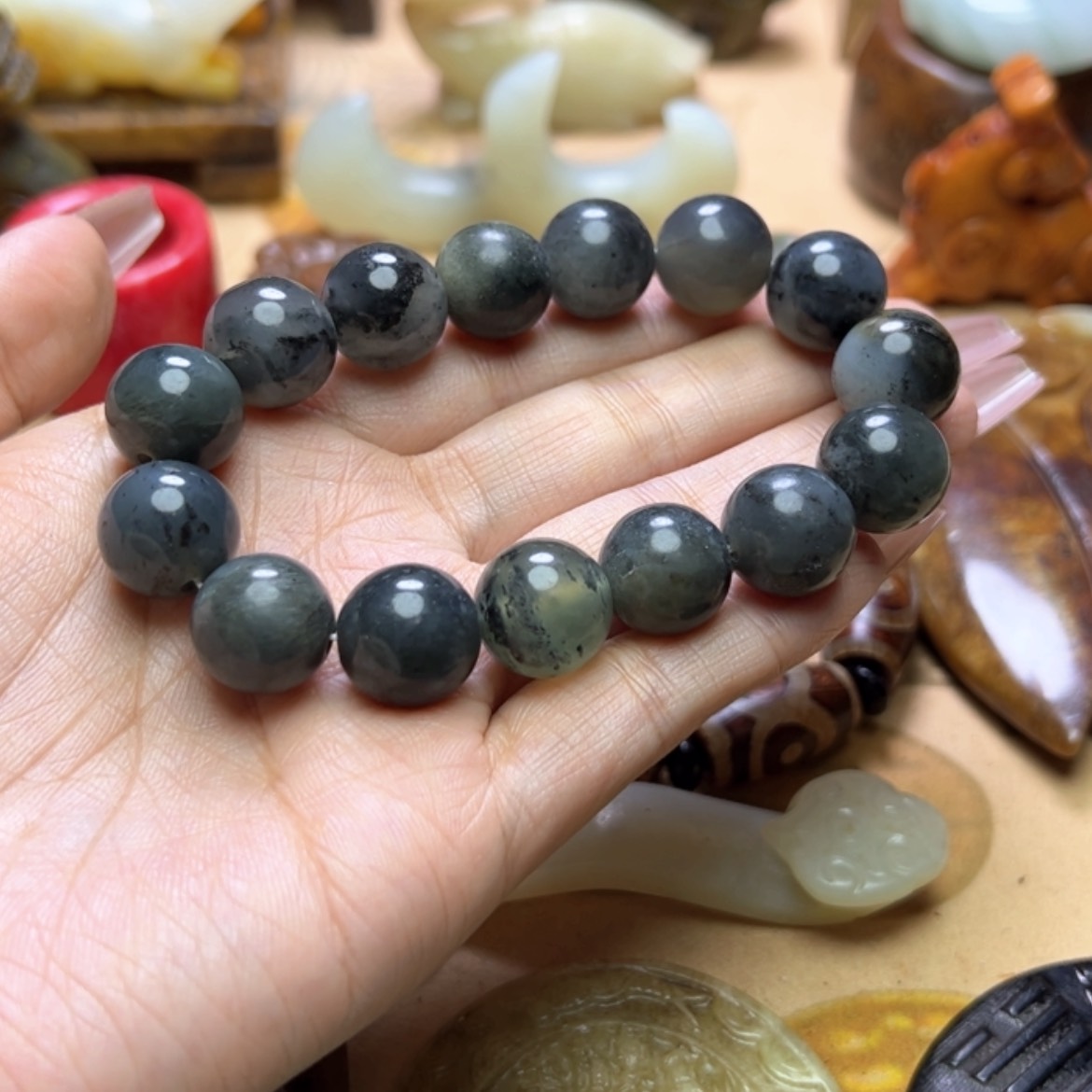 【闪购商品】蛇纹石玉颈饰未镶嵌