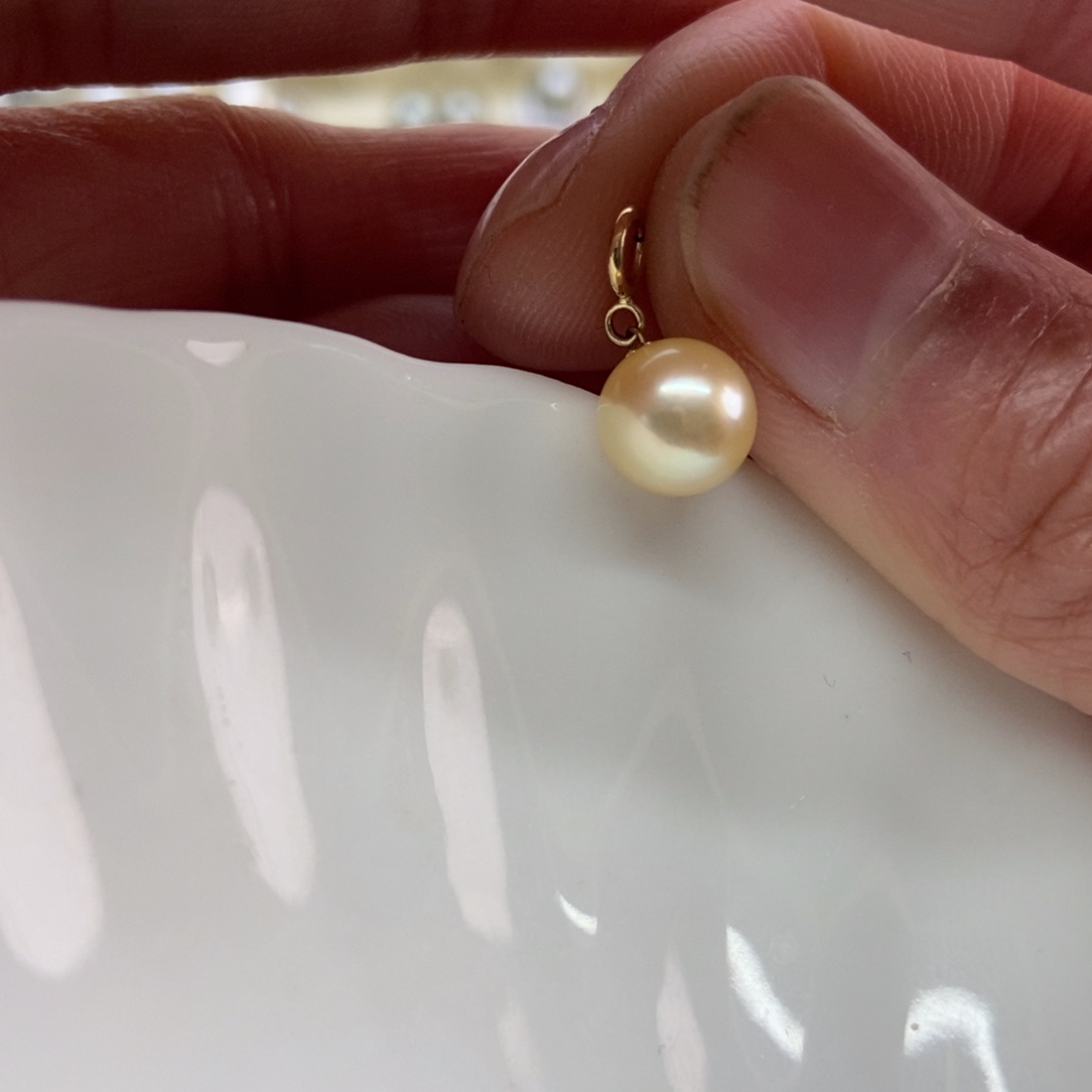 海水珍珠吊坠(不含链)18K金镶嵌