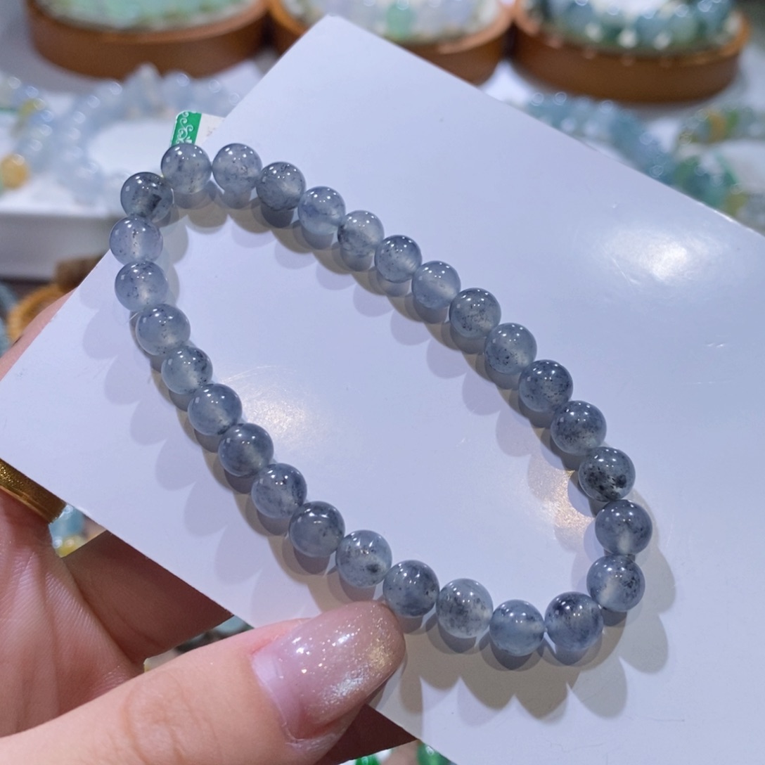 翡翠手链未镶嵌冰乌鸡满天星