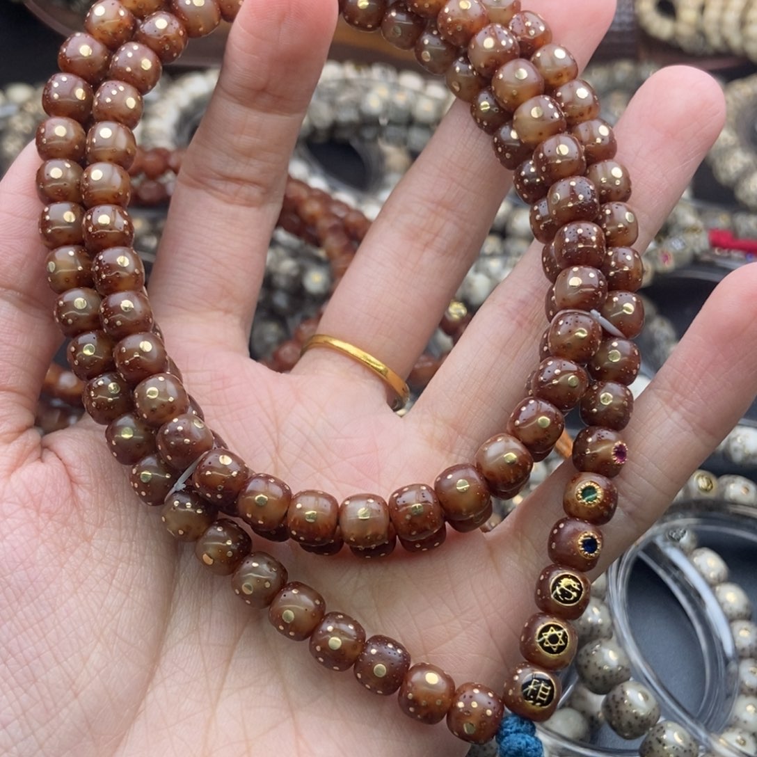 廖***子星月菩提吊坠全玉化黑金星月108