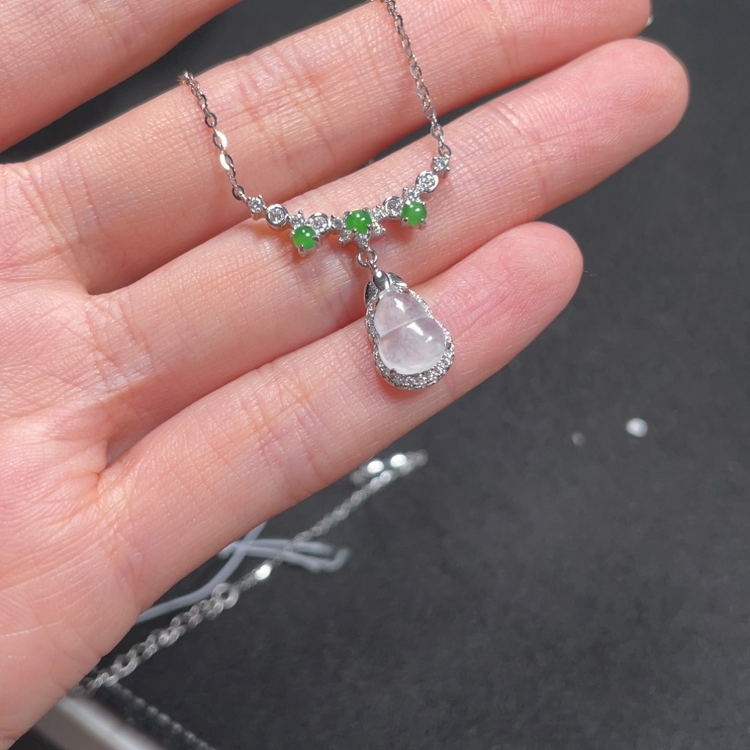 翡翠颈饰银S925镶嵌5358