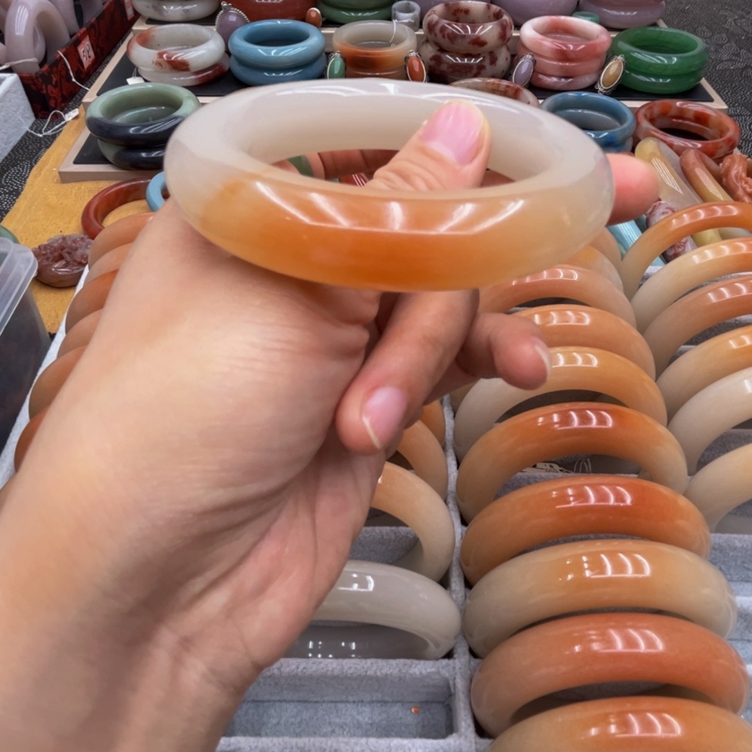 石英质玉未镶嵌圈口54