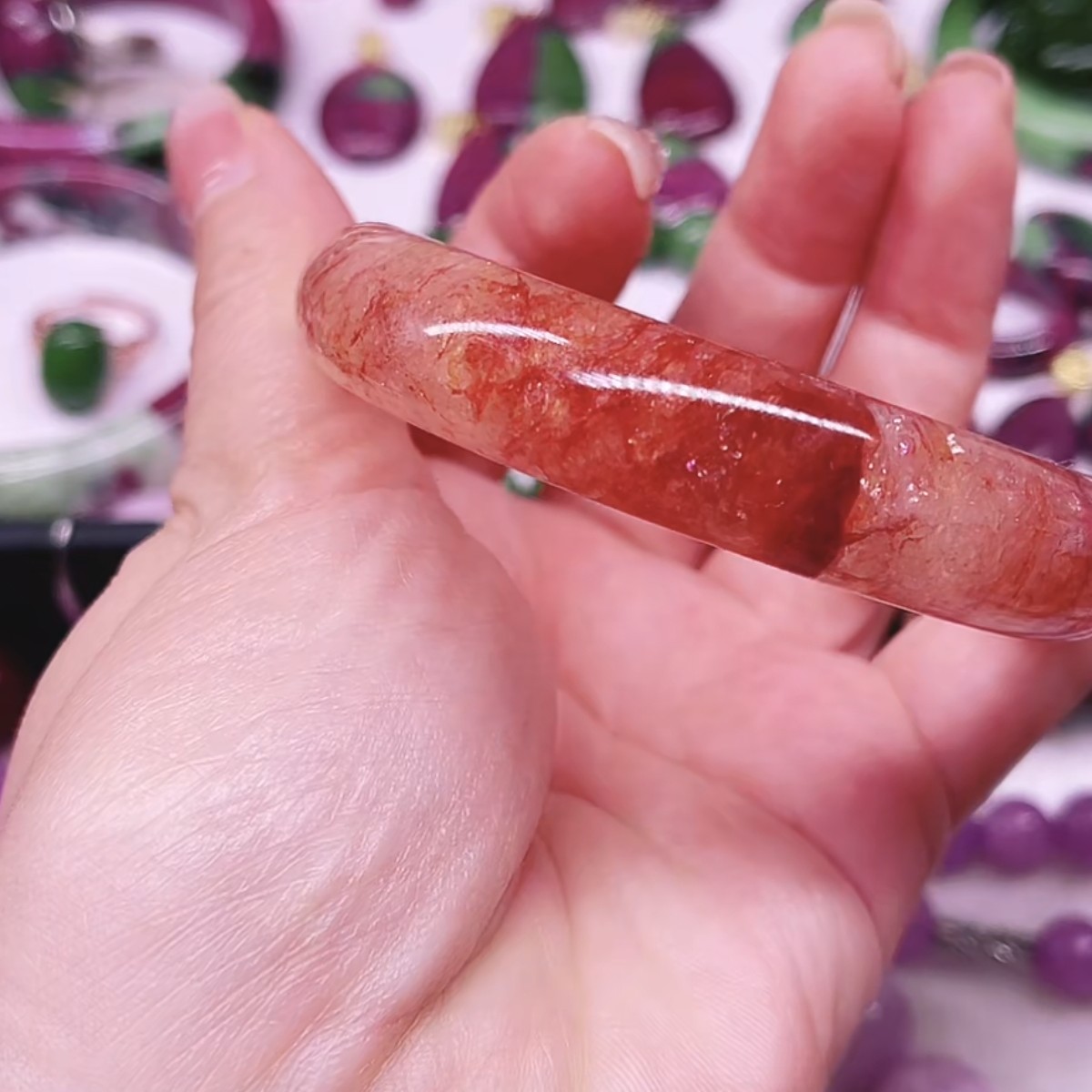 编号AAA—158项圈手镯一条不退不换