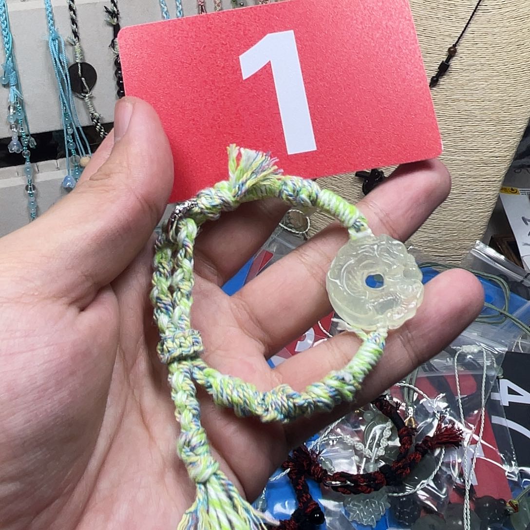 蛇纹石玉合金颈饰