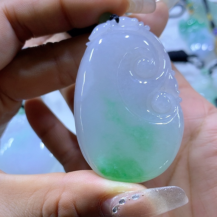 翡翠颈饰未镶嵌天然翡翠A货吊坠