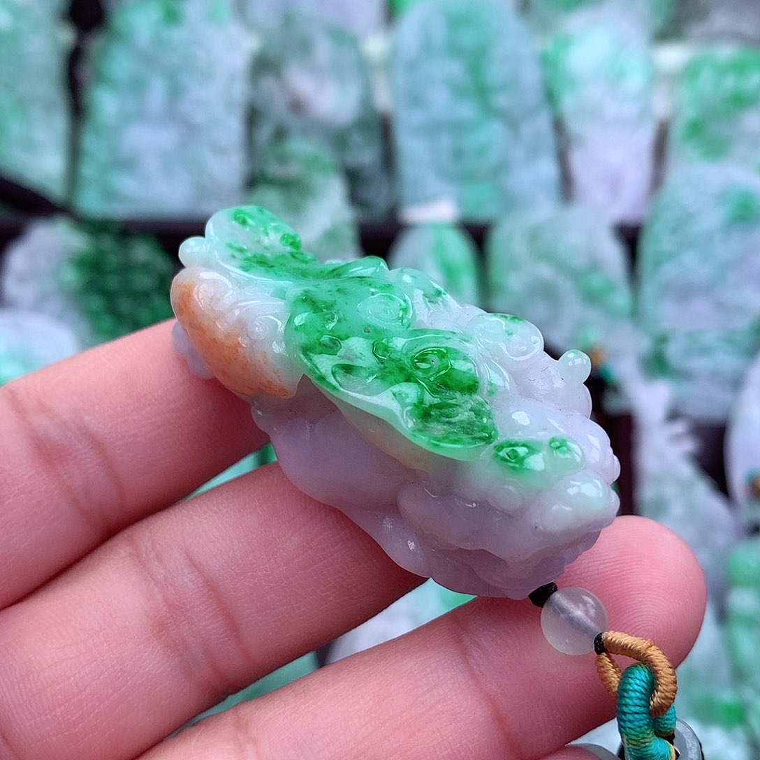 翡翠吊坠(不含链)未镶嵌