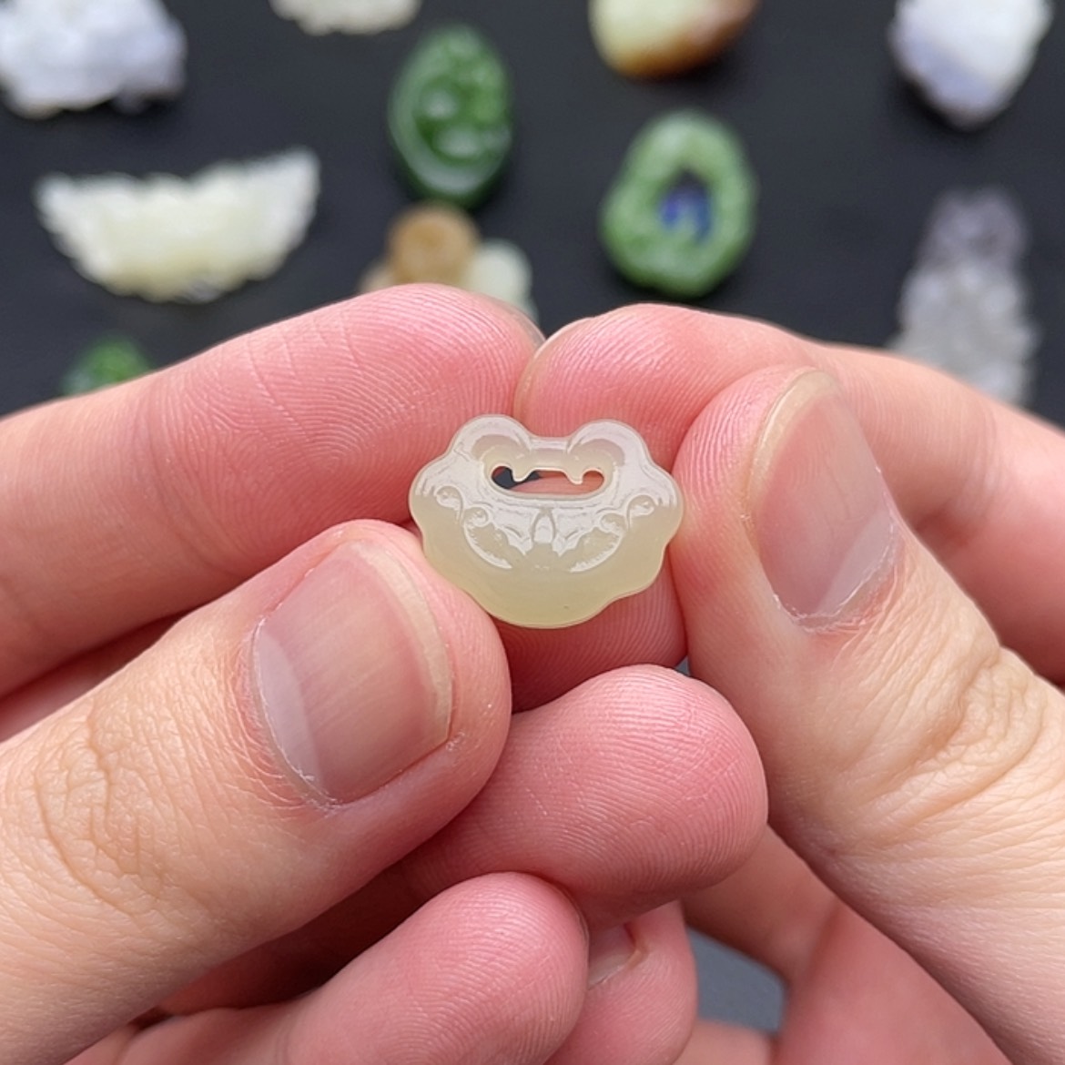 【闪购商品】和田玉未镶嵌颈饰