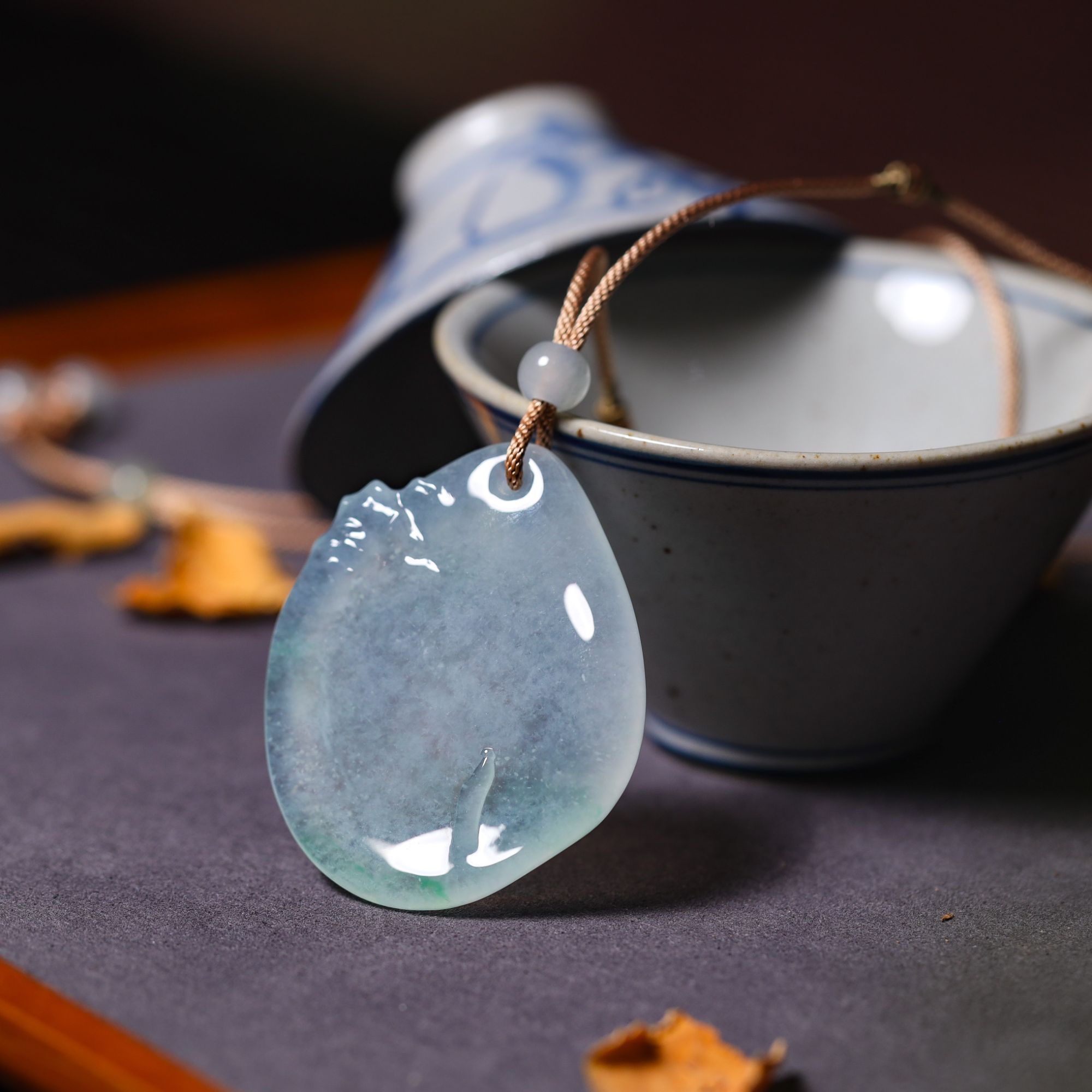 【庄家翡翠】春彩冰种翡翠挂件