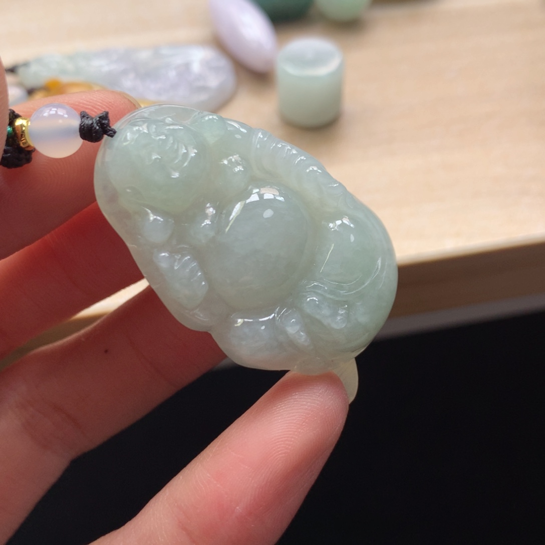 颈饰未镶嵌翡翠吊坠