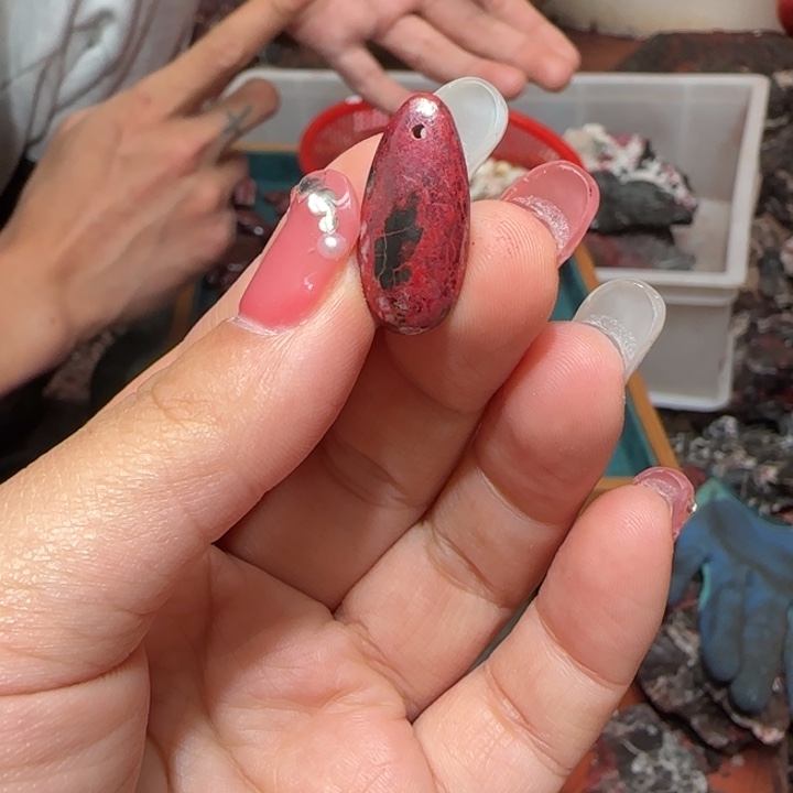 天然辰砂原矿吊坠6