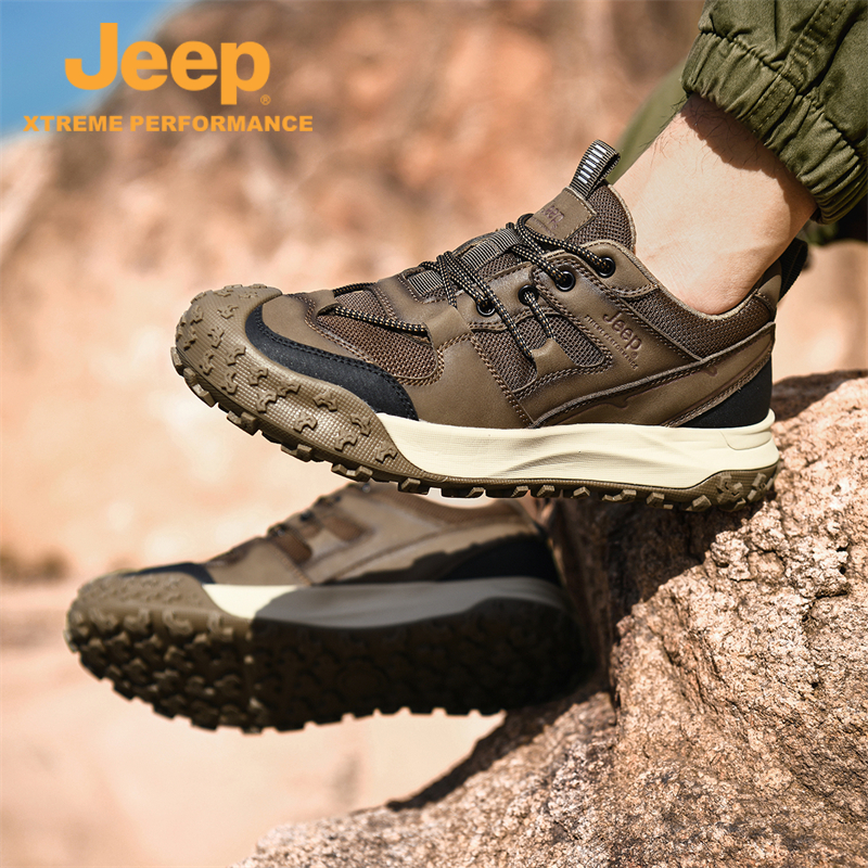 JEEP/吉普秋季男新款防滑耐磨登山鞋轻便百搭徒步透气时尚休闲鞋 