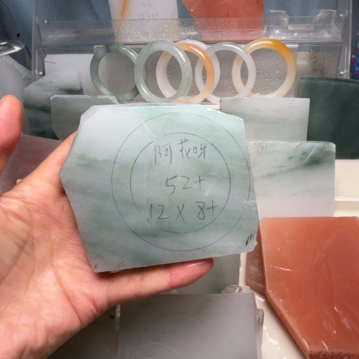 定制石英质玉（天山翠）天山翠定制不退不换