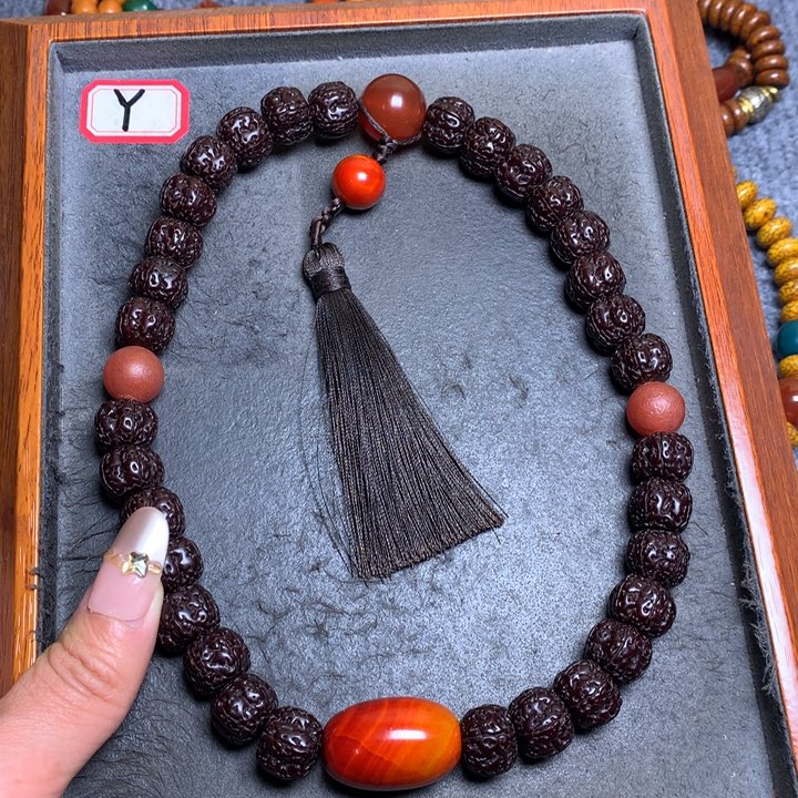 金刚菩提吊坠菩提