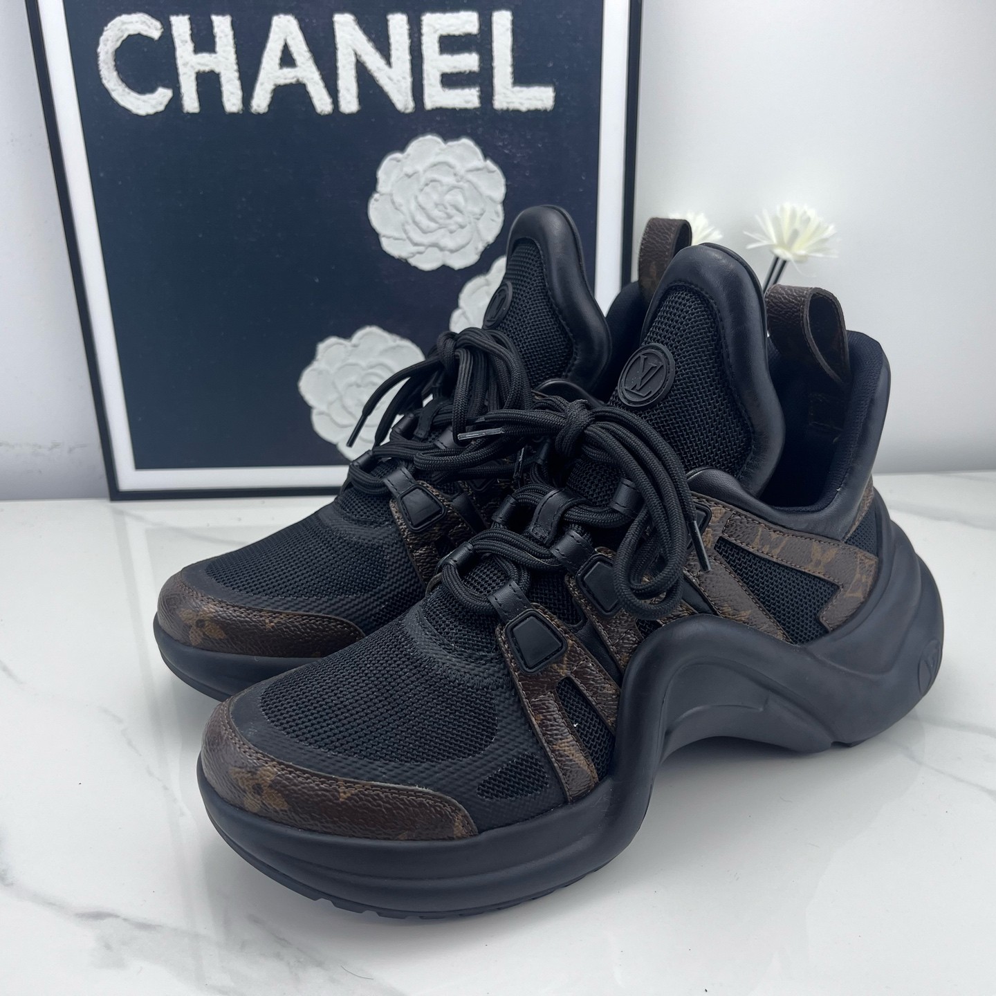 99新 LouisVuitton/路易威登 archlight黑老花拱桥 38码/jm01314