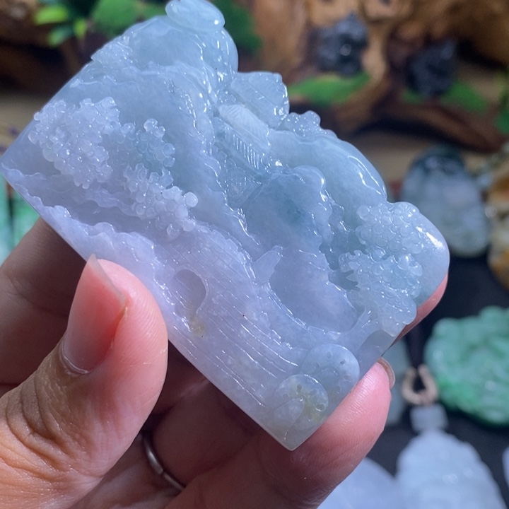 【闪购商品】颈饰未镶嵌翡翠山水