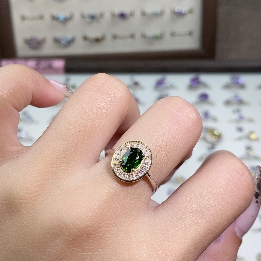 S***y水晶戒指银S925镶嵌