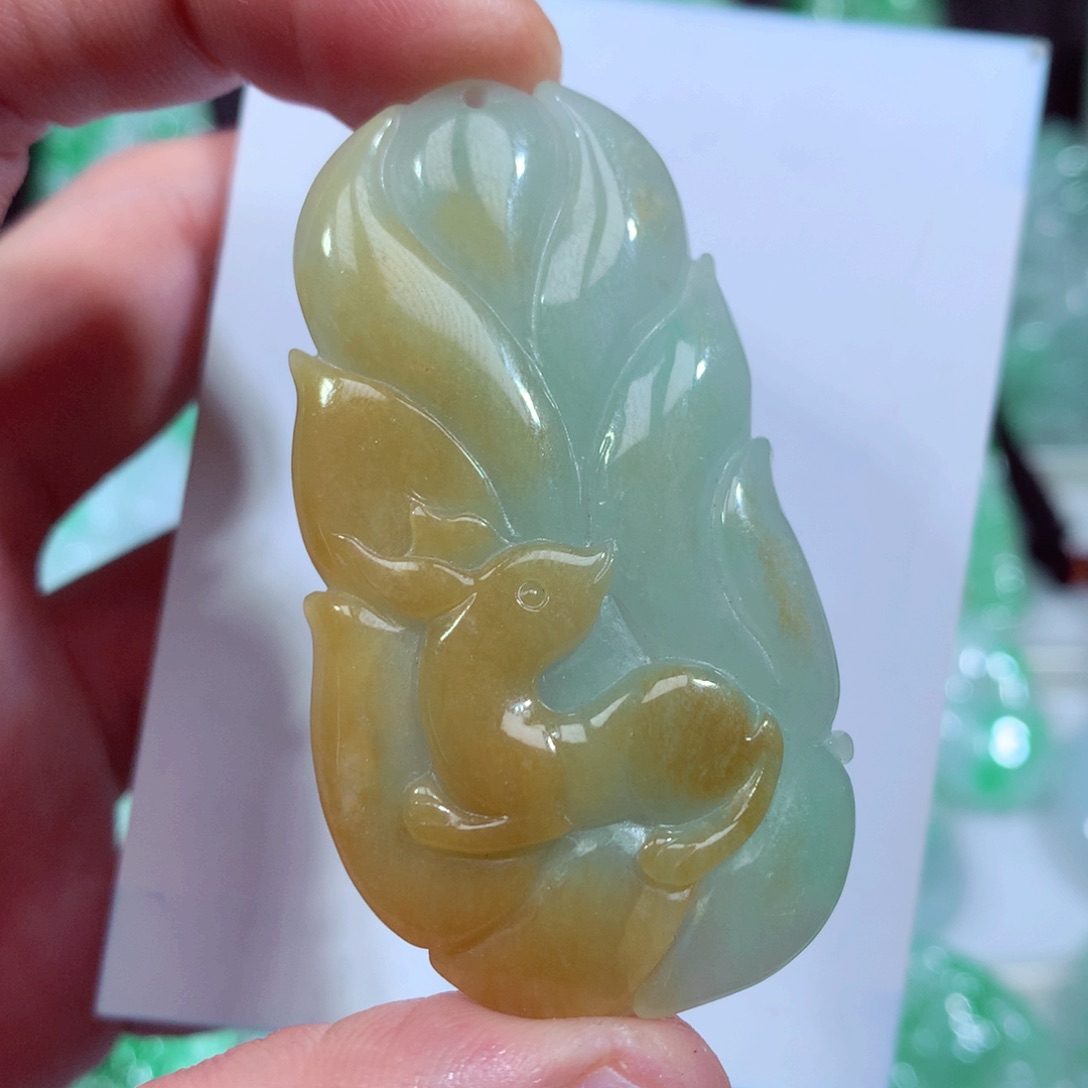 翡翠颈饰未镶嵌缅甸翡翠