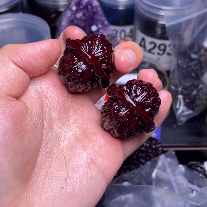 文玩核桃把件红豆