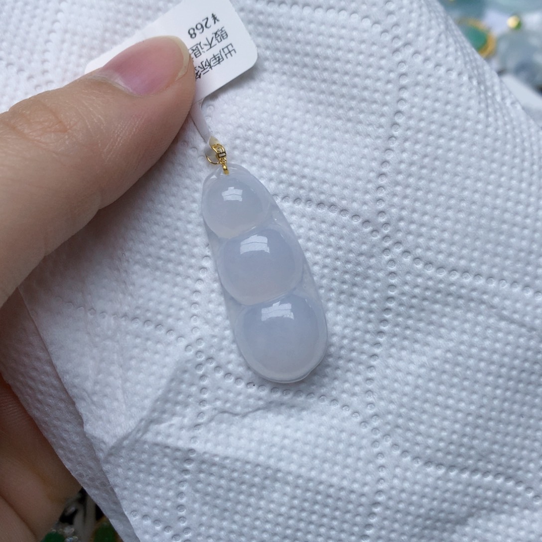 翡翠18K金镶嵌颈饰天然A货翡翠