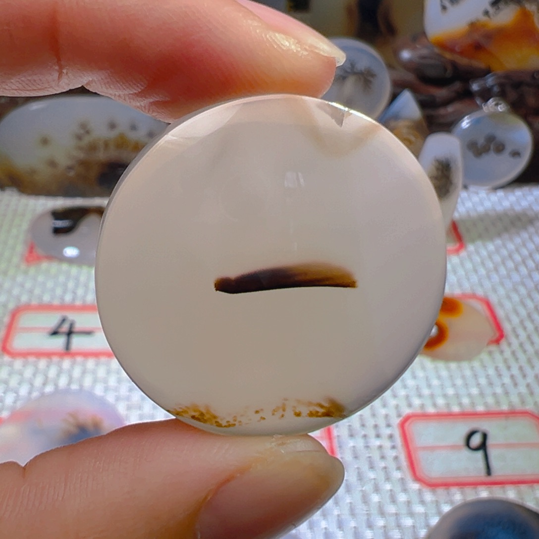 未镶嵌颈饰玛瑙/玉髓