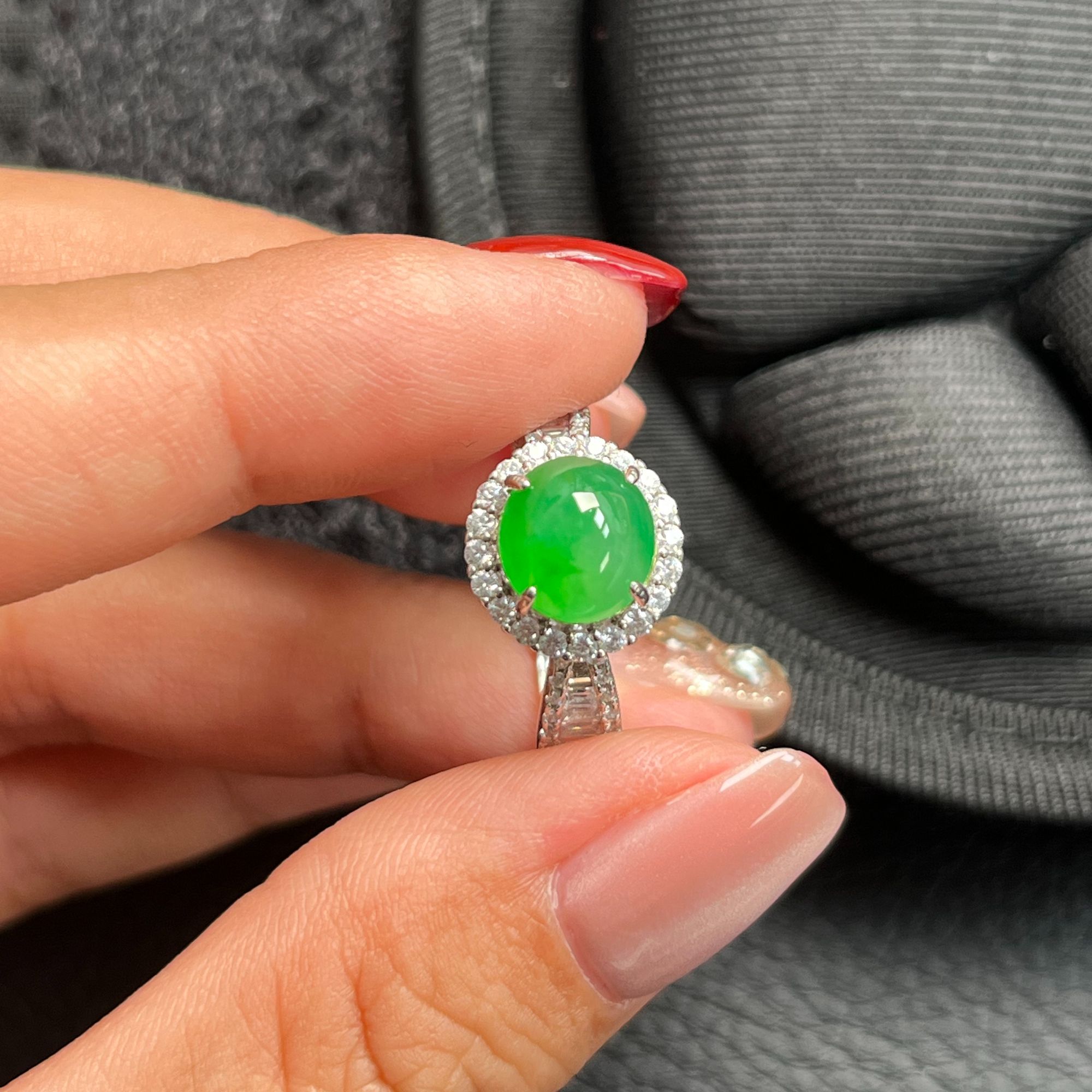 925银镶嵌 缅甸天然翡翠A货 冰绿 戒指尺寸8.1。7.5。5