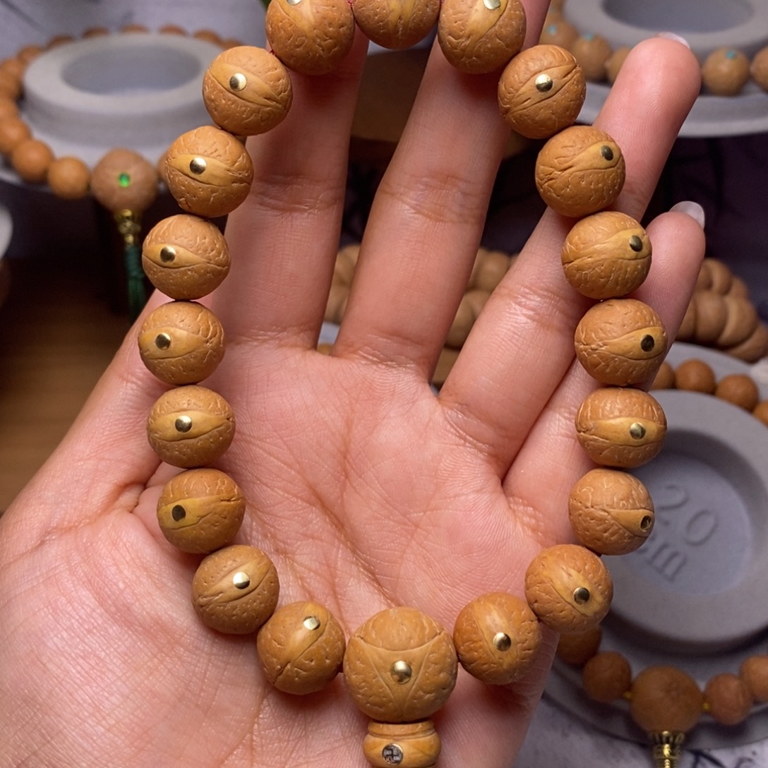 凤眼菩提吊坠手串