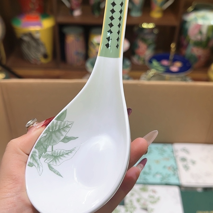 实付满10包邮哈骨瓷