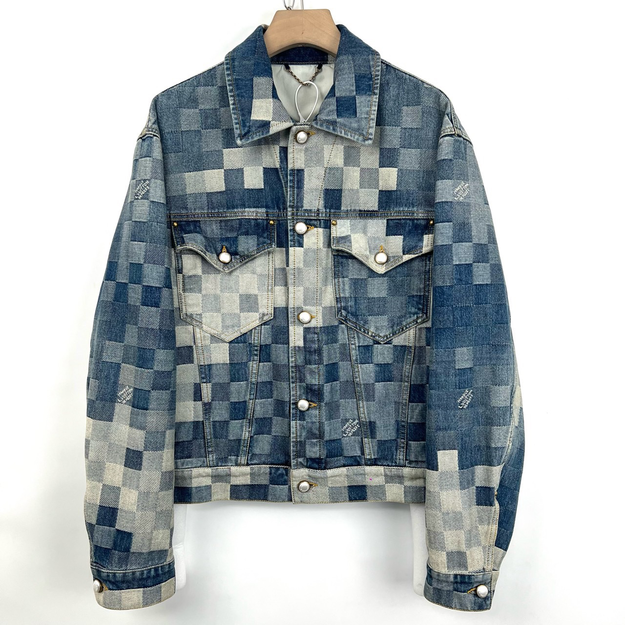 99新 LouisVuitton/路易威登 50码/菲董马赛克牛仔外套/06154