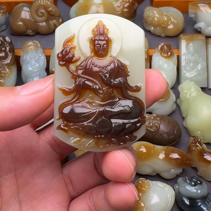 和田玉（糖玉）颈饰未镶嵌?***?