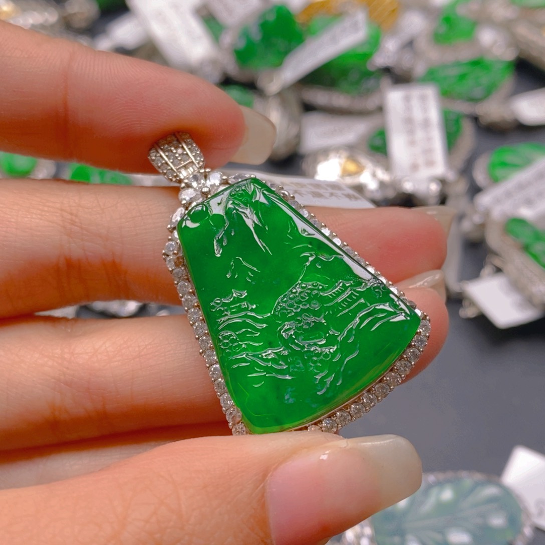 翡翠颈饰银S925镶嵌888888888888