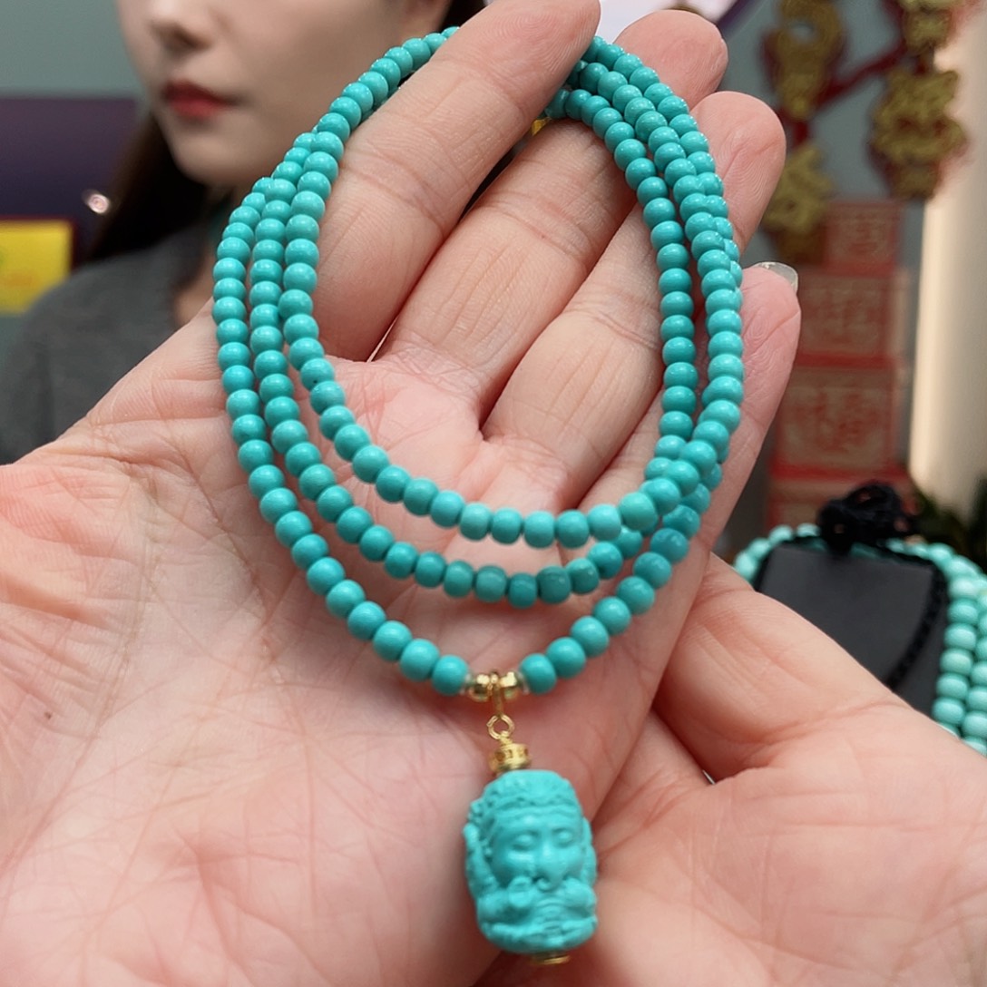 绿松石颈饰未镶嵌