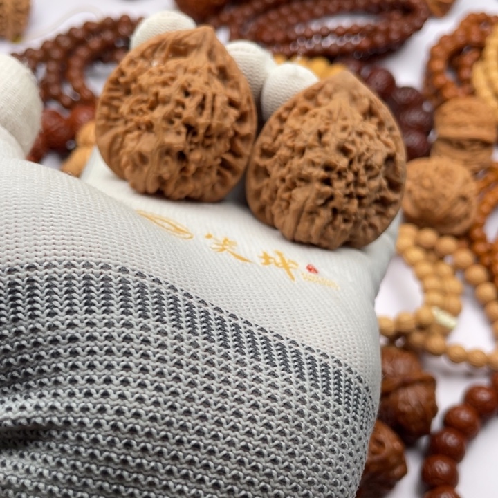 吊坠文玩核桃麒麟纹官帽