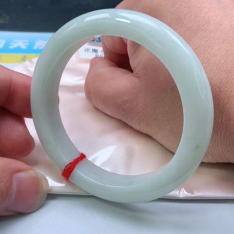 翡翠手镯未镶嵌0359号