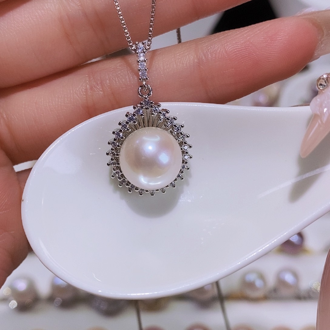 淡水珍珠颈饰合金